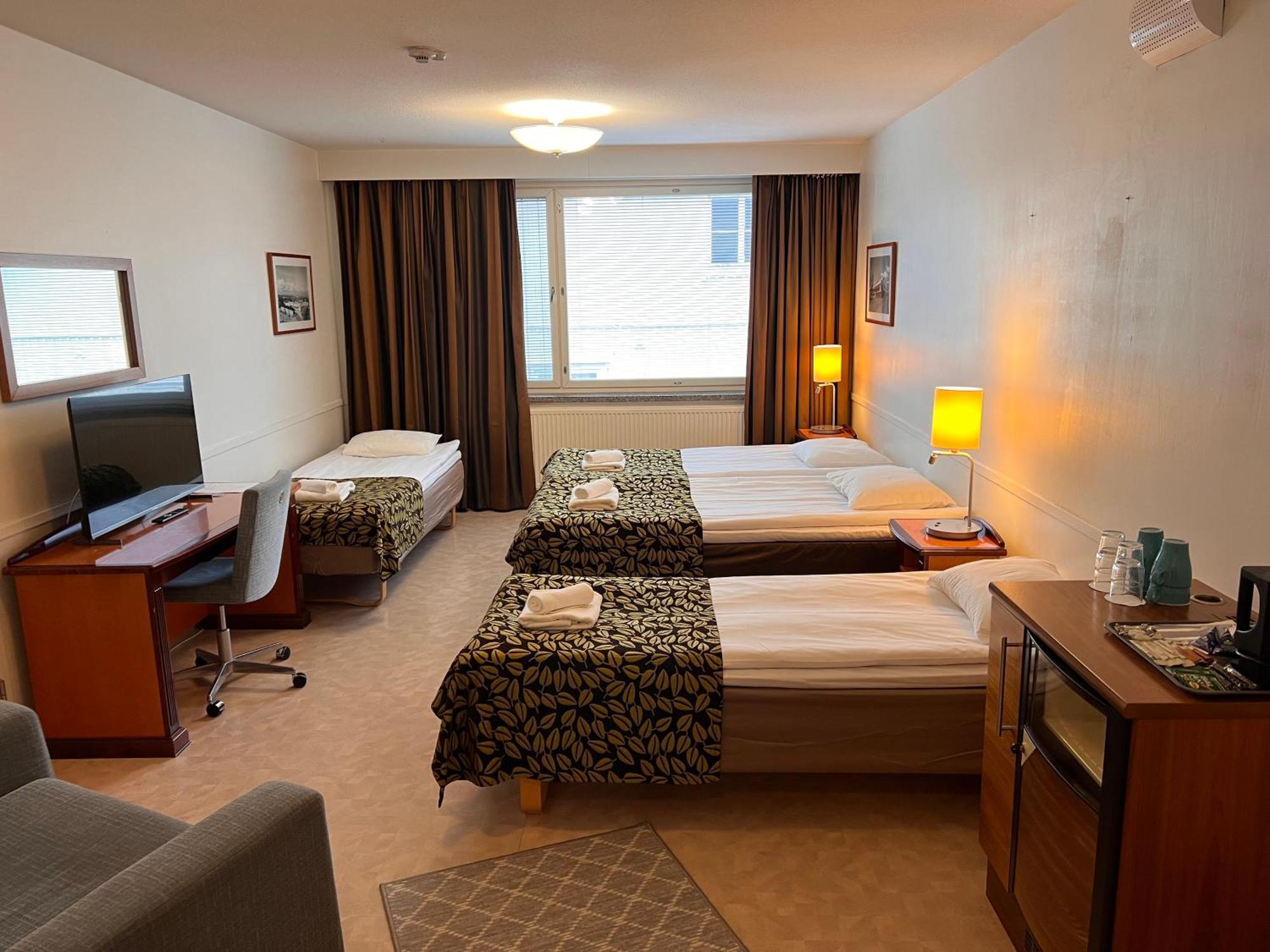 Budget Hotel Easystay Porvoo Buitenkant foto