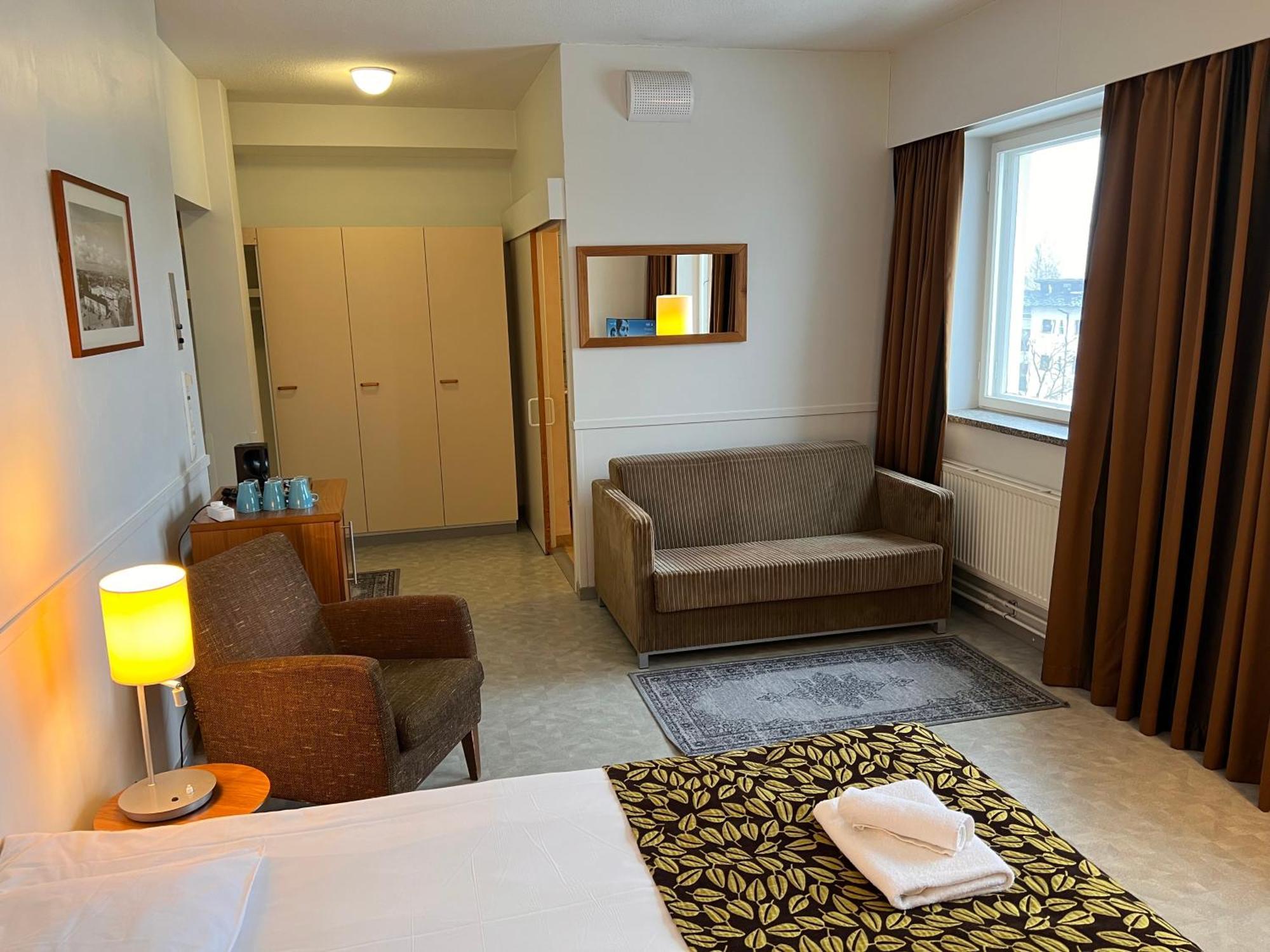 Budget Hotel Easystay Porvoo Buitenkant foto